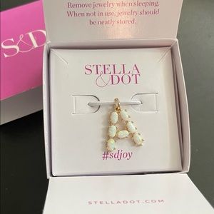 STELLA & DOT Momento Letter “A” charm in opal & gold